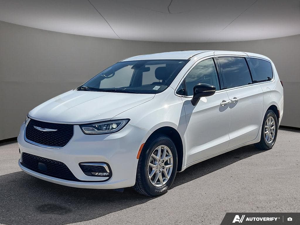 2024 Chrysler Pacifica Touring-L