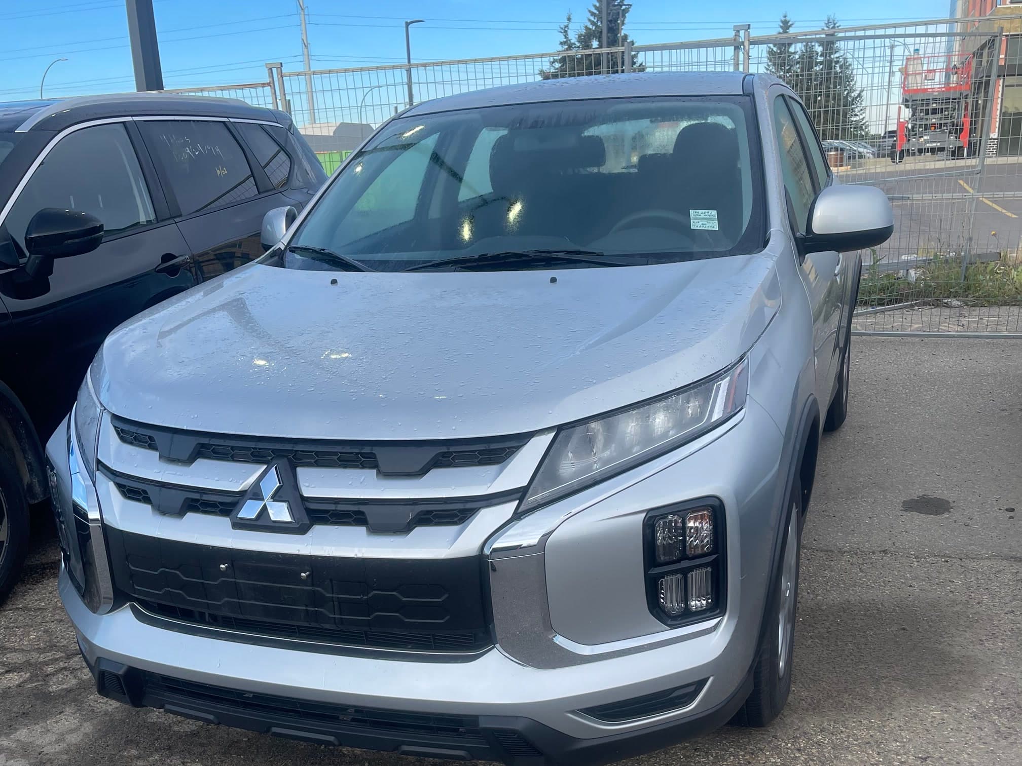2026 Mitsubishi RVR ES